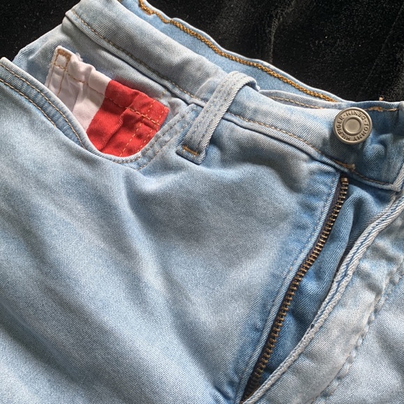 Tommy Hilfiger Jeans - Picture 3 of 5
